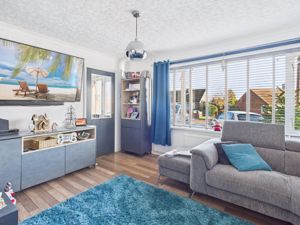 Photo 9- click for photo gallery